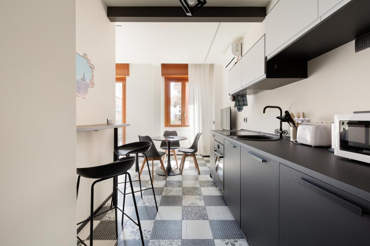 Milano Renovated Studio Apts Extérieur photo