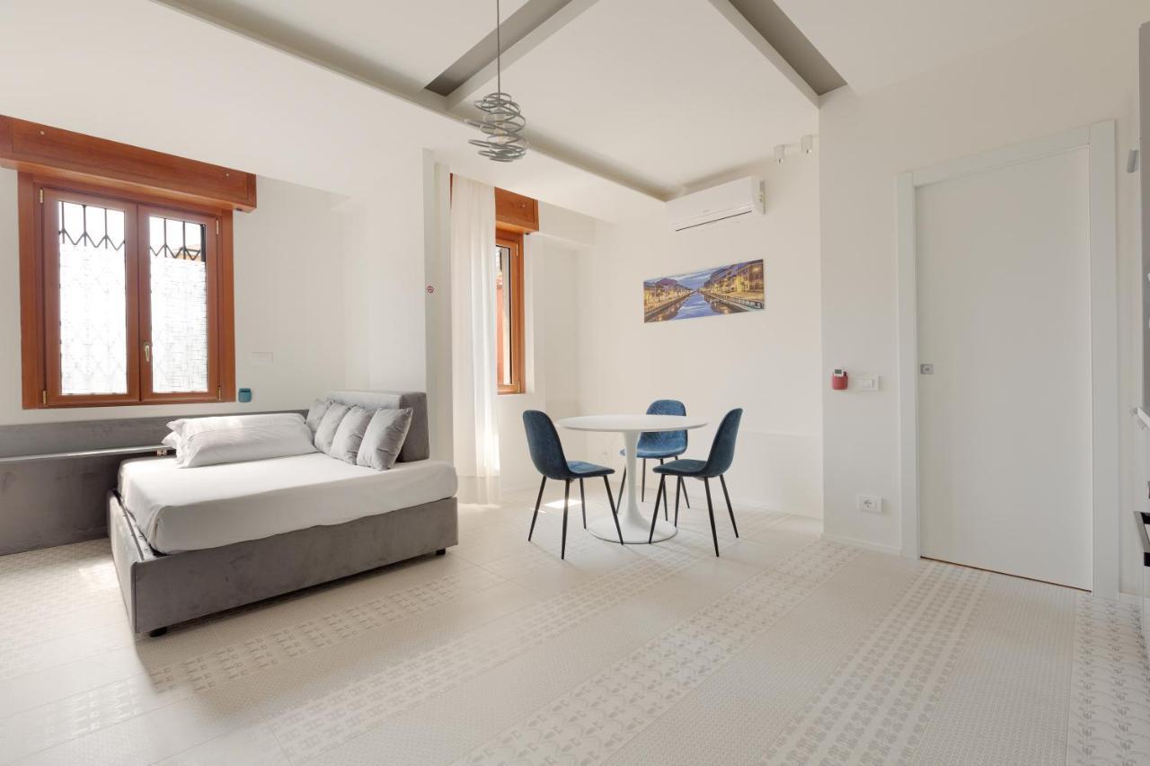 Milano Renovated Studio Apts Extérieur photo