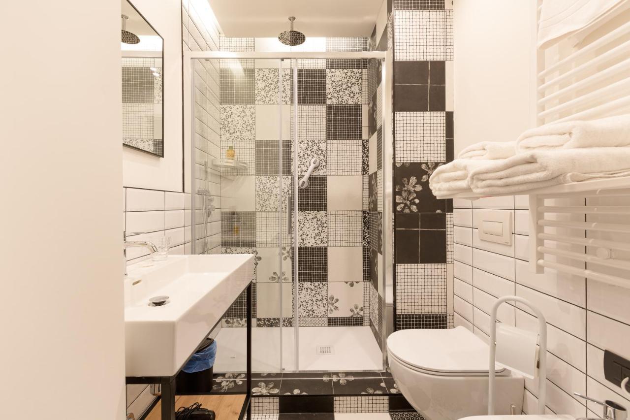 Milano Renovated Studio Apts Extérieur photo