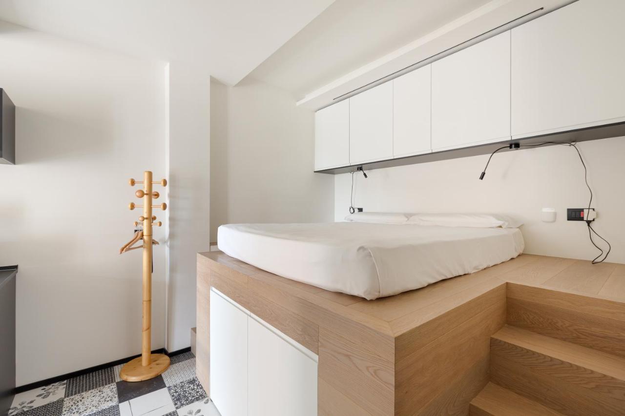 Milano Renovated Studio Apts Extérieur photo