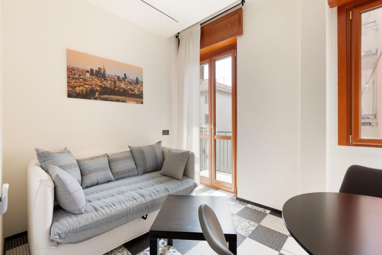 Milano Renovated Studio Apts Extérieur photo